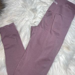 Alphalete Amplify leggings